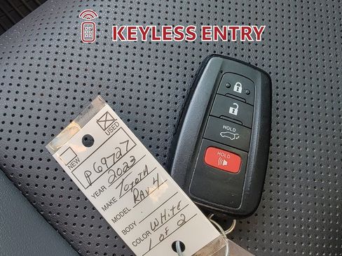 Used 2023 Toyota RAV4 Limited image 35