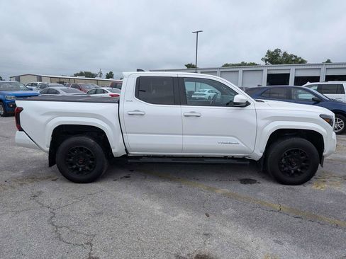 Used 2024 Toyota Tacoma SR5 RWD image 2