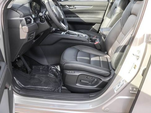 New 2025 MAZDA CX-5 AWD 2.5 S w/ Premium Plus Pkg image 23