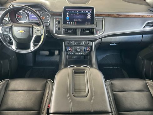 Used 2021 Chevrolet Tahoe Premier image 3