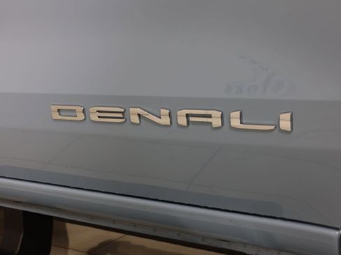 Used 2026 GMC Canyon Denali AWD/4WD image 16