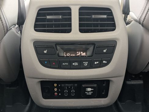 Used 2016 Honda Pilot Elite image 35