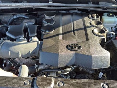 Used 2021 Toyota 4Runner SR5 image 14