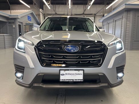 Used 2024 Subaru Forester Limited image 2