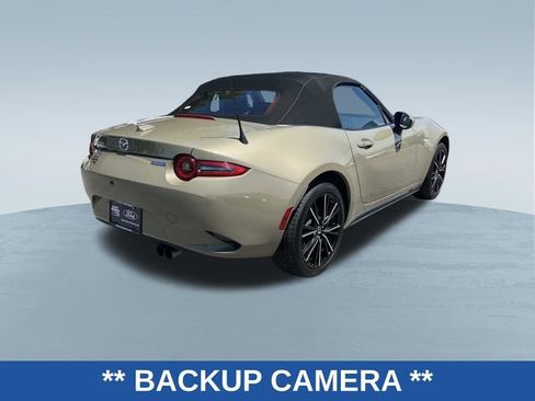Used 2024 MAZDA MX-5 Miata Grand Touring w/ Weather Package RWD image 3