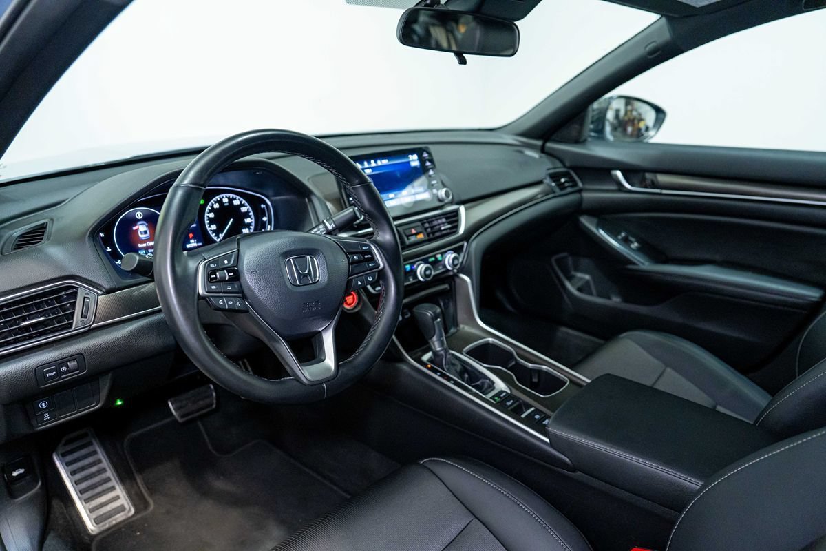 Used 2022 Honda Accord Sport image 12