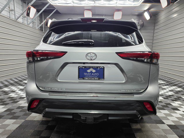 Used 2021 Toyota Highlander Limited AWD/4WD image 7