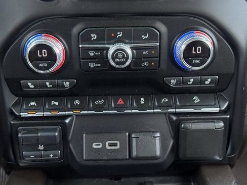 Used 2021 GMC Sierra 1500 SLT AWD/4WD image 20