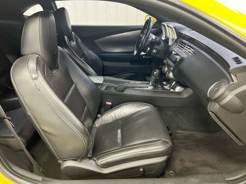 Used 2010 Chevrolet Camaro LT w/ LPO, Ground Effects Package RWD image 20