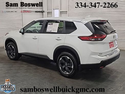 Used 2026 Nissan Rogue SV AWD/4WD image 5