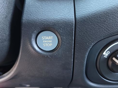Certified 2022 Nissan Frontier SV AWD/4WD image 24