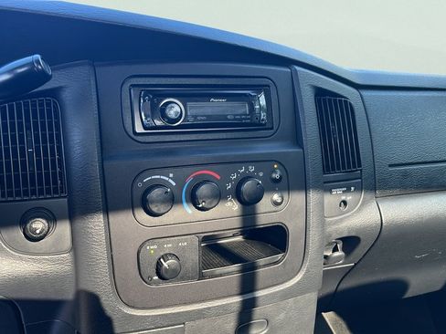 Used 2004 Dodge Ram 1500 Truck SLT w/ Sport Appearance Group AWD/4WD image 11