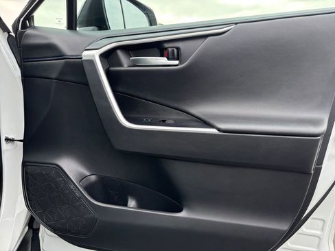 Used 2022 Toyota RAV4 XSE image 26