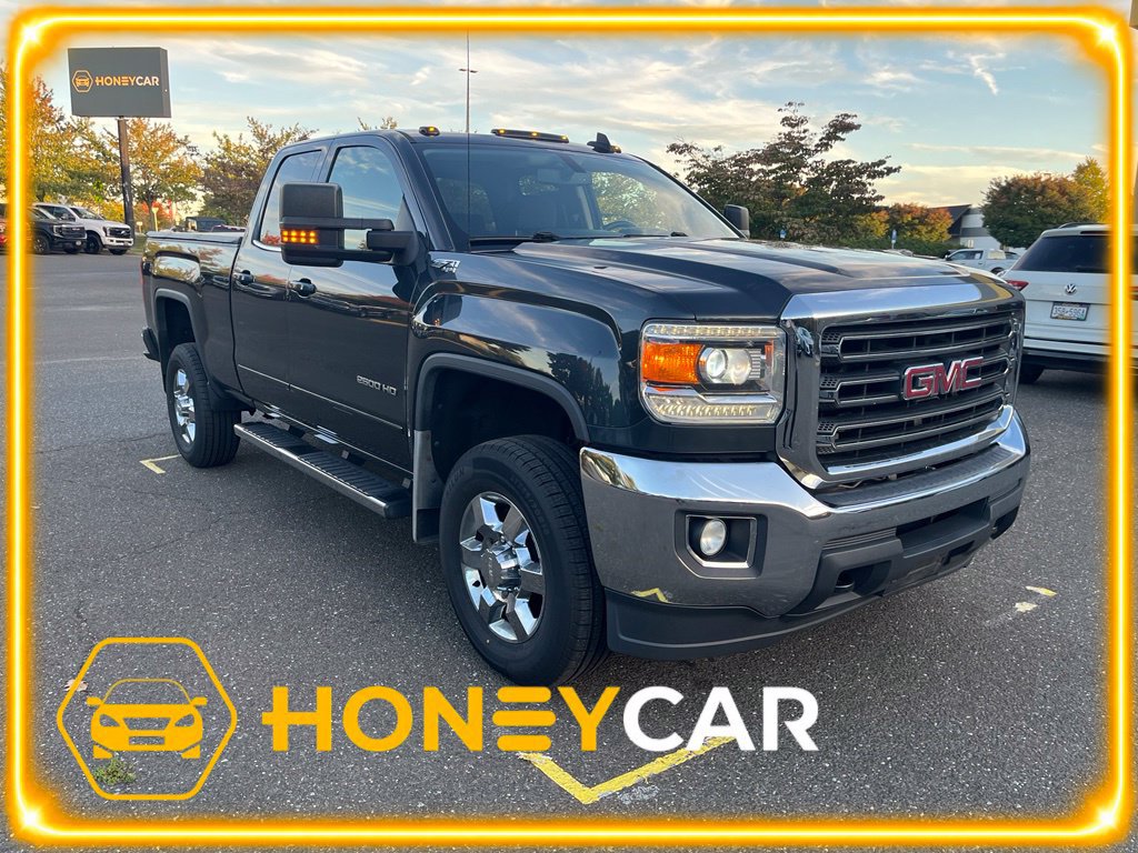 Used 2017 GMC Sierra 2500 SLE w/ HD SLE Preferred Plus Package AWD/4WD image 1