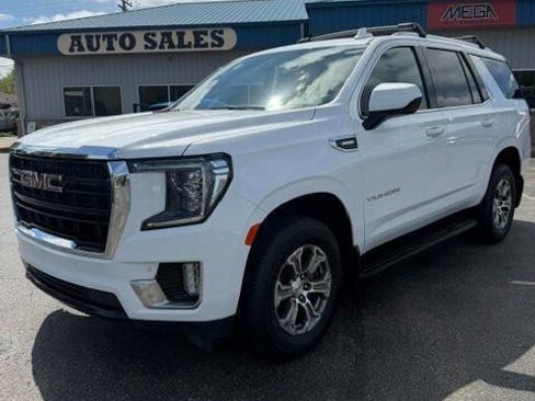 Used 2022 GMC Yukon SLE w/ Gmc Pro Safety Plus Package AWD/4WD image 2