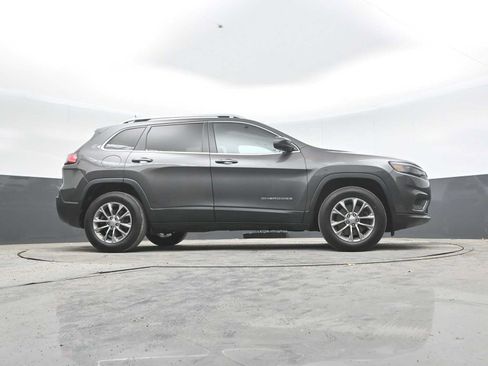 Used 2021 Jeep Cherokee Latitude Lux AWD/4WD image 46