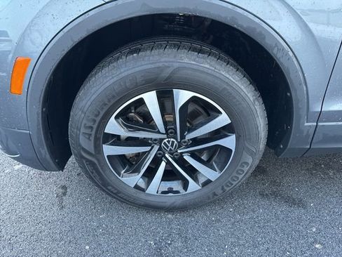 Certified 2024 Volkswagen Tiguan S image 28