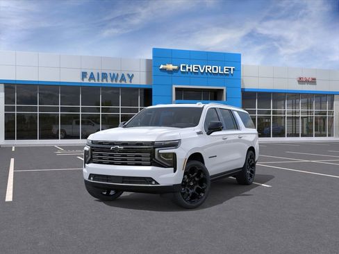 New 2026 Chevrolet Suburban High Country AWD/4WD image 8