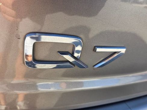 Used 2017 Audi Q7 3.0T Prestige image 15