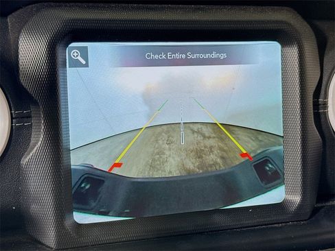 Used 2022 Jeep Gladiator Overland w/ Popular Equipment Package image 12