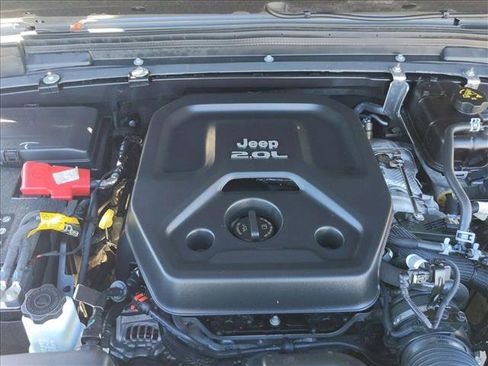 Used 2022 Jeep Wrangler Sport S image 20