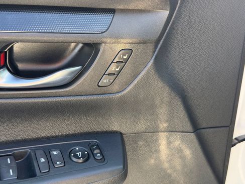 Used 2024 Honda CR-V Sport-L image 14