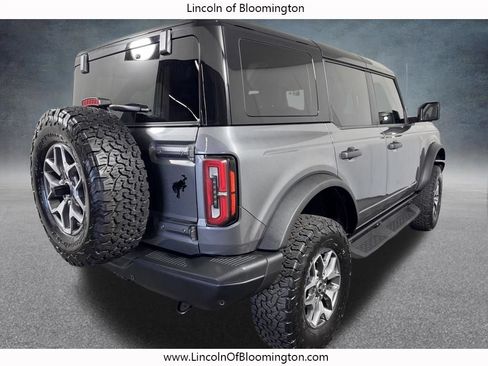 Used 2025 Ford Bronco Badlands AWD/4WD image 10