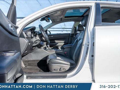 Used 2020 Kia Optima Premium image 5