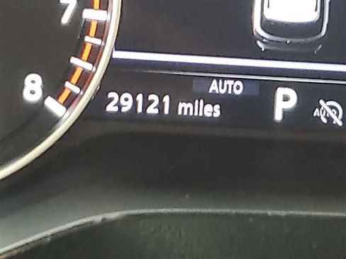 Used 2025 Nissan Pathfinder SV AWD/4WD image 8
