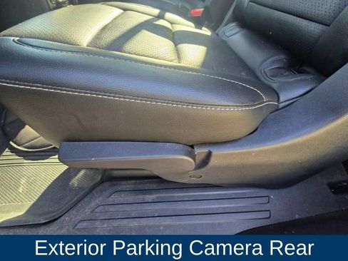 Used 2024 Chevrolet Traverse Z71 w/ Enhanced Driving Package AWD/4WD image 12