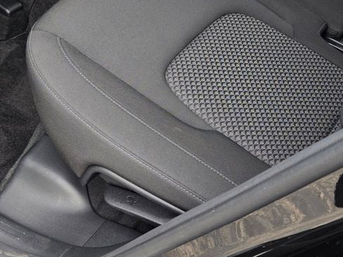 Used 2024 Kia Sportage LX image 16