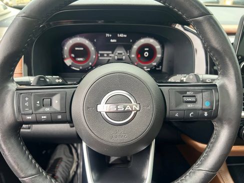 Used 2023 Nissan Pathfinder Platinum AWD/4WD image 58