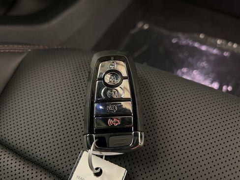 Used 2025 Lincoln Nautilus Premier w/ Equipment Group 102A image 41