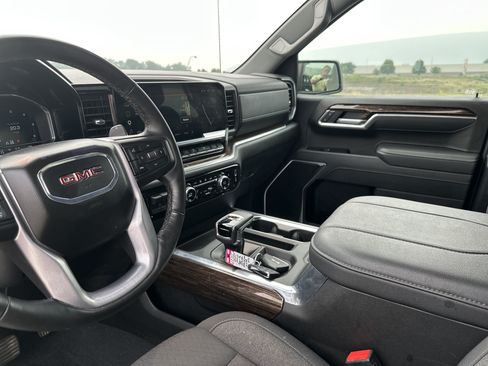 Used 2025 GMC Sierra 1500 Elevation AWD/4WD image 22