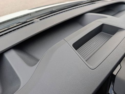 Used 2023 Ford Transit 350 XLT image 14