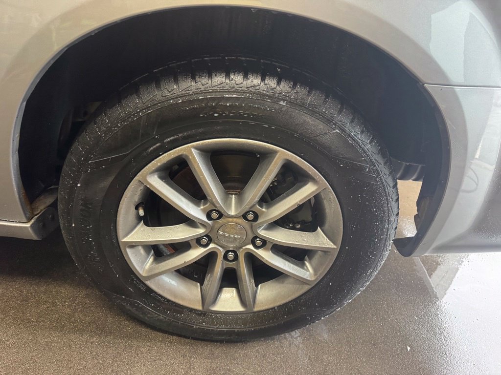Used 2015 Dodge Grand Caravan SE FWD image 15