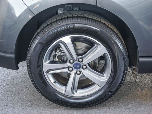 Used 2020 Ford Edge SEL w/ Convenience Package image 9