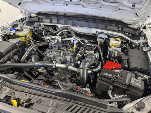 Used 2025 Ford Bronco Big Bend image 33