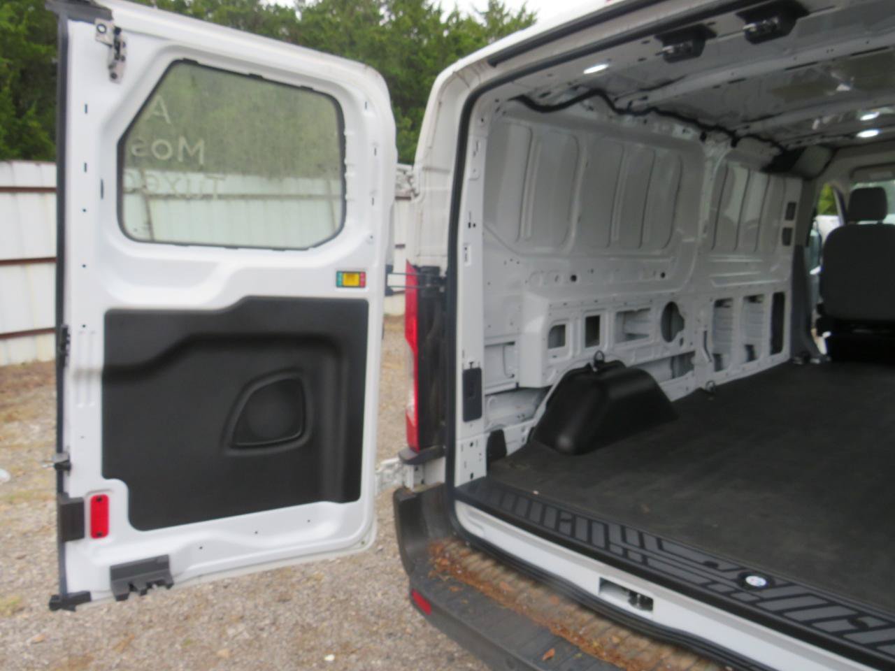 Used 2019 Ford Transit 250 148 Low Roof RWD image 34