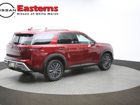 Used 2024 Nissan Pathfinder SL w/ SL Premium Package image 44