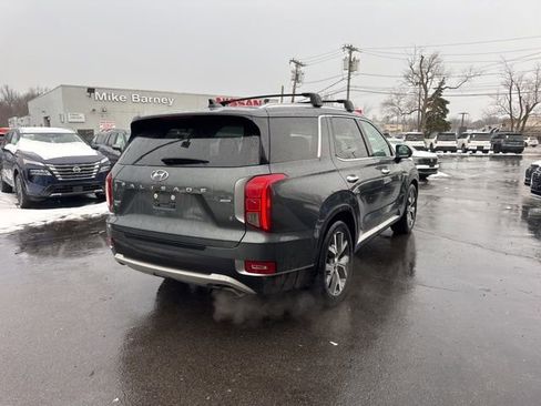 Used 2022 Hyundai Palisade SEL w/ 8P Bench Seat Package image 2