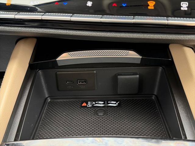 Used 2025 Buick Envision Preferred AWD/4WD image 23