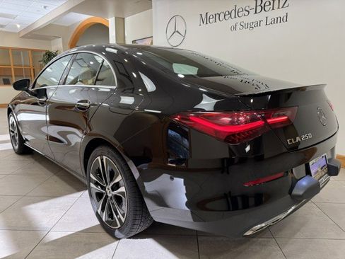 Certified 2025 Mercedes-Benz CLA 250 image 3