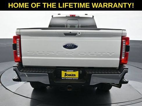 Used 2023 Ford F250 Lariat w/ Lariat Ultimate Package AWD/4WD image 5