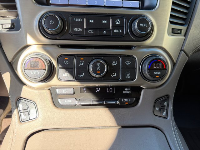 Used 2020 GMC Yukon XL Denali w/ Denali Premium Package AWD/4WD image 17