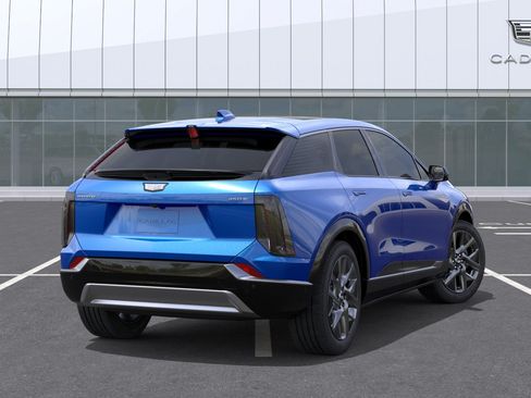New 2026 Cadillac Optiq Luxury 1 RWD image 4
