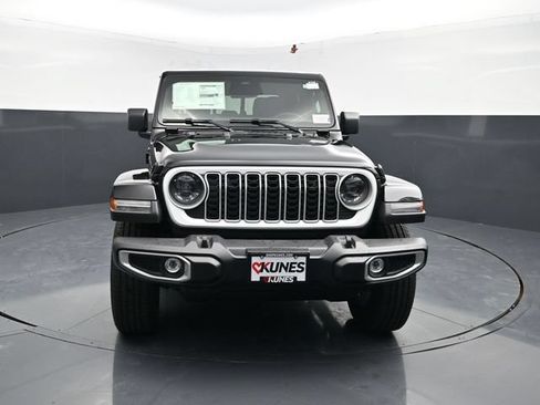 New 2026 Jeep Gladiator Sport AWD/4WD image 2