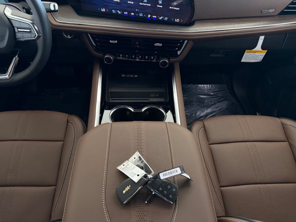 New 2026 Chevrolet Tahoe High Country AWD/4WD image 21