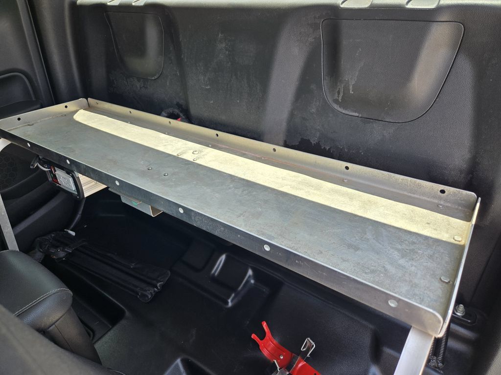 Used 2022 Chevrolet Colorado LT w/ Fleet Safety Package RWD image 30