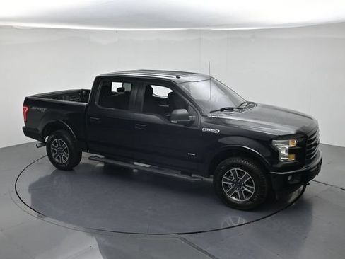 Used 2017 Ford F150 XLT w/ Equipment Group 302A Luxury AWD/4WD image 42